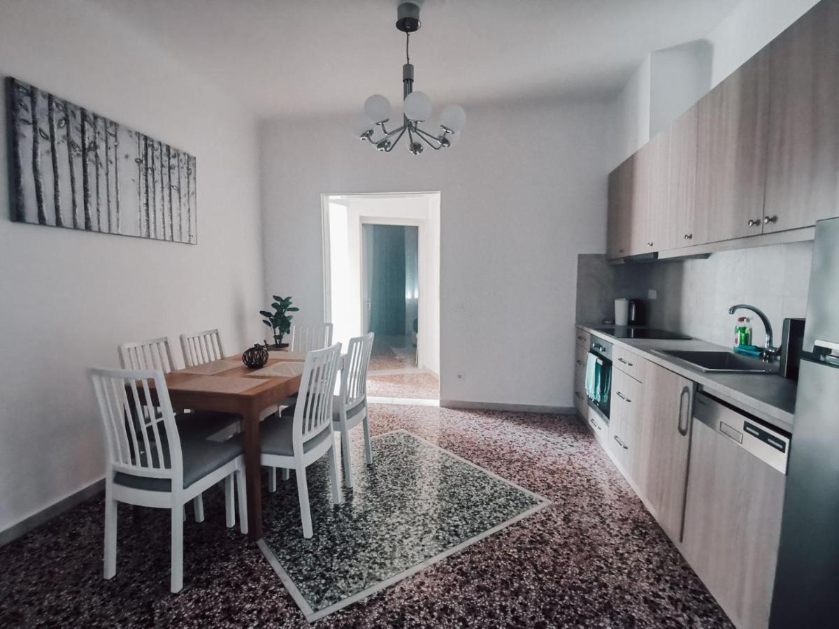Rodies Apartment Chalkís 외부 사진